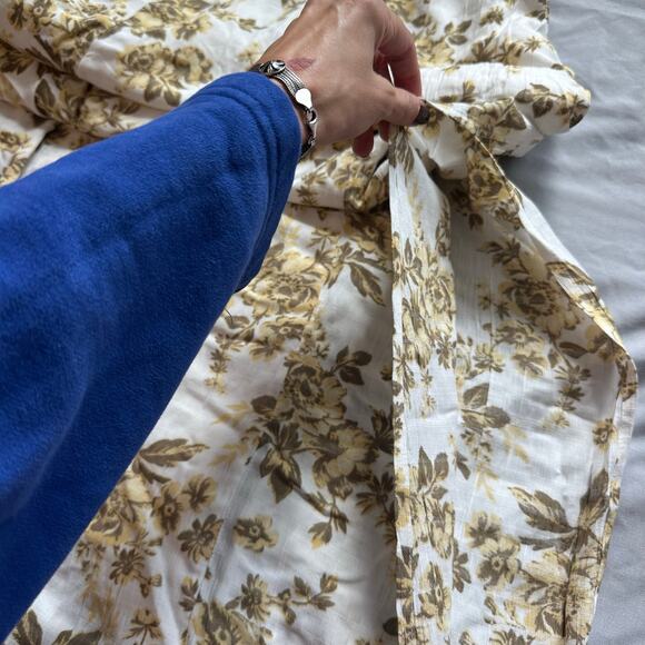 Free People Jaymes Cream Floral Printed Smocked V Neck Long Sleeve Midi Dress- M - Picture 9 of 12